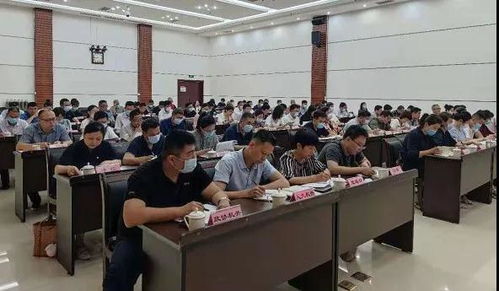 濰城區(qū)召開全區(qū)限時(shí)免費(fèi)停車志愿服務(wù)動(dòng)員會(huì)議 會(huì)議服務(wù)彰顯城市溫情